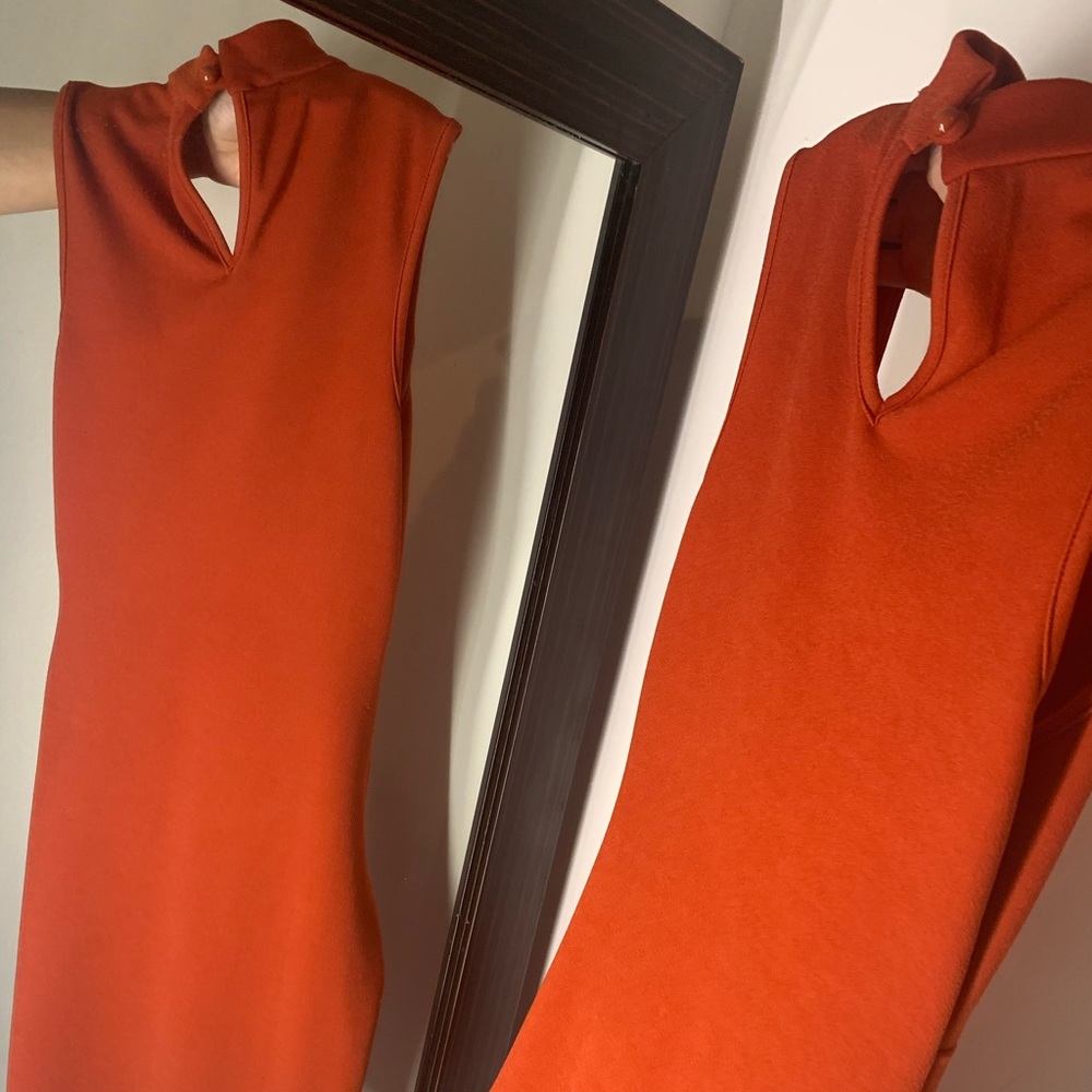 Dress - Picture 4 of 7